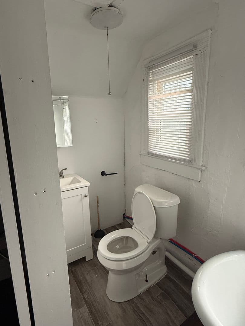 Rochester Apartment: 60 Lime St.