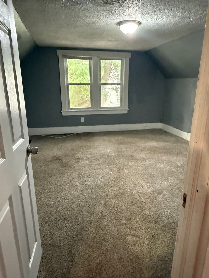 Rochester Apartment: 60 Lime St.
