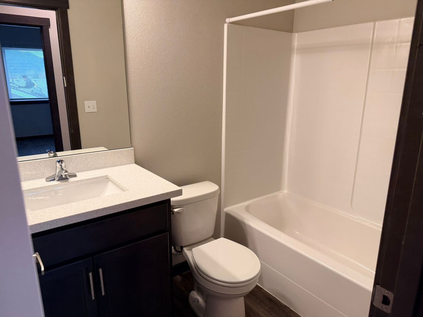 Granite Falls Apartment: 225 Penny Ave.