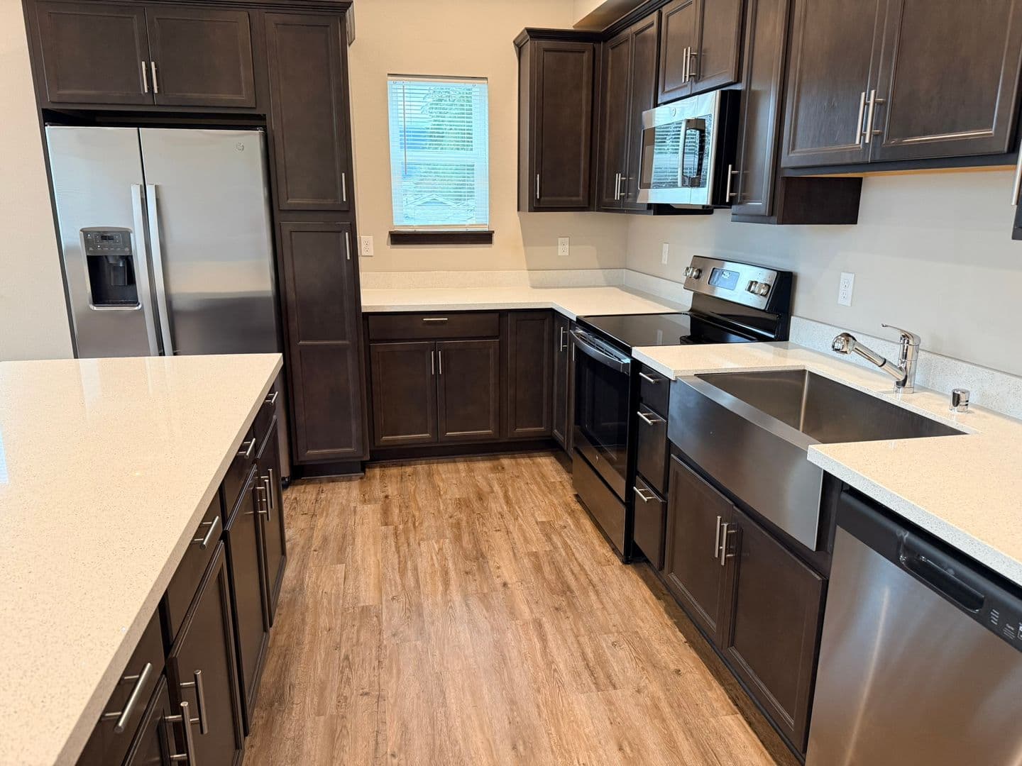 Granite Falls Apartment: 225 Penny Ave.