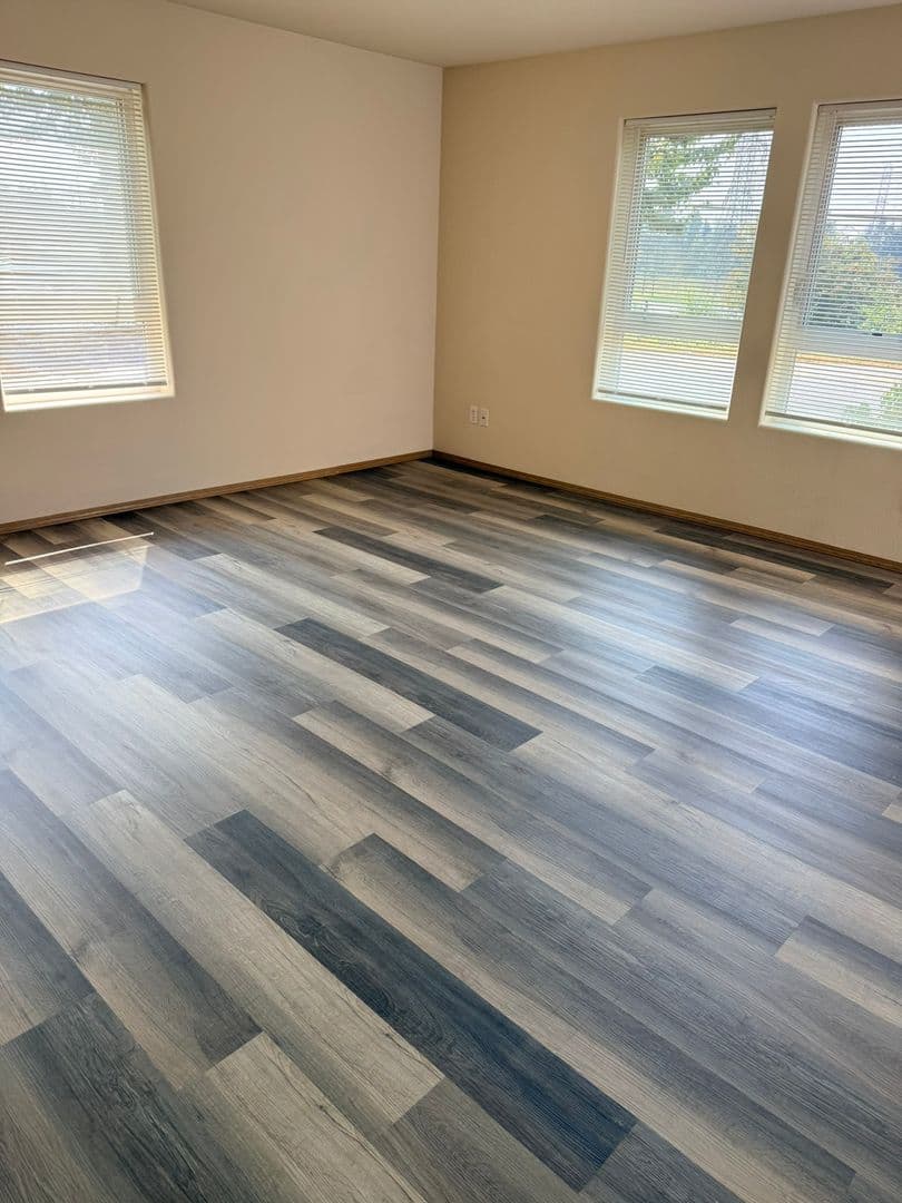 Snohomish Apartment: 1313 Bonneville Avenue
