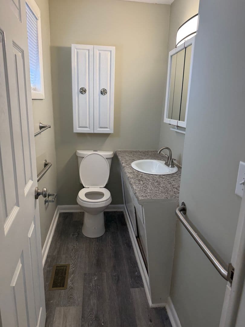 Columbus House: 4044 Norwood Drive