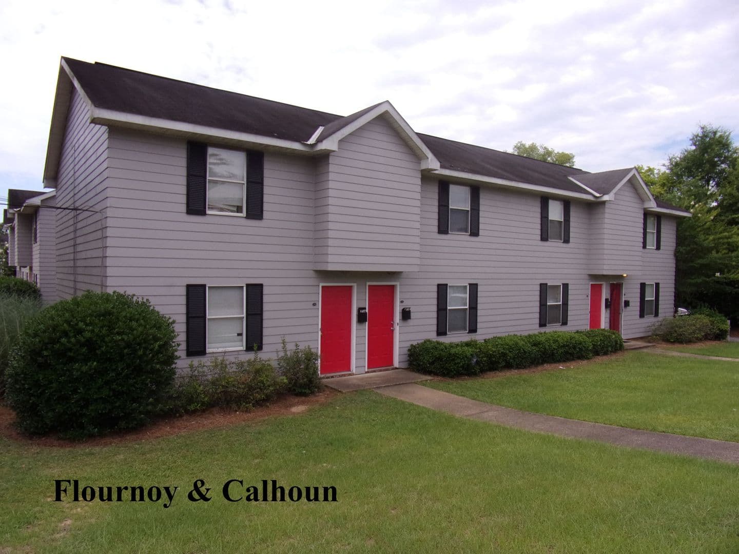 Columbus Apartment: 3251 13th Avenue