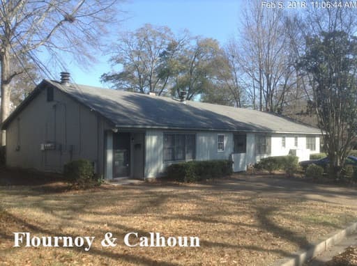 Columbus Apartment: 1423 17th Avenue