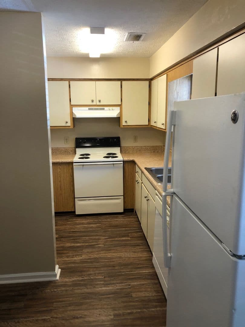 Columbus Apartment: 3251 13th Avenue