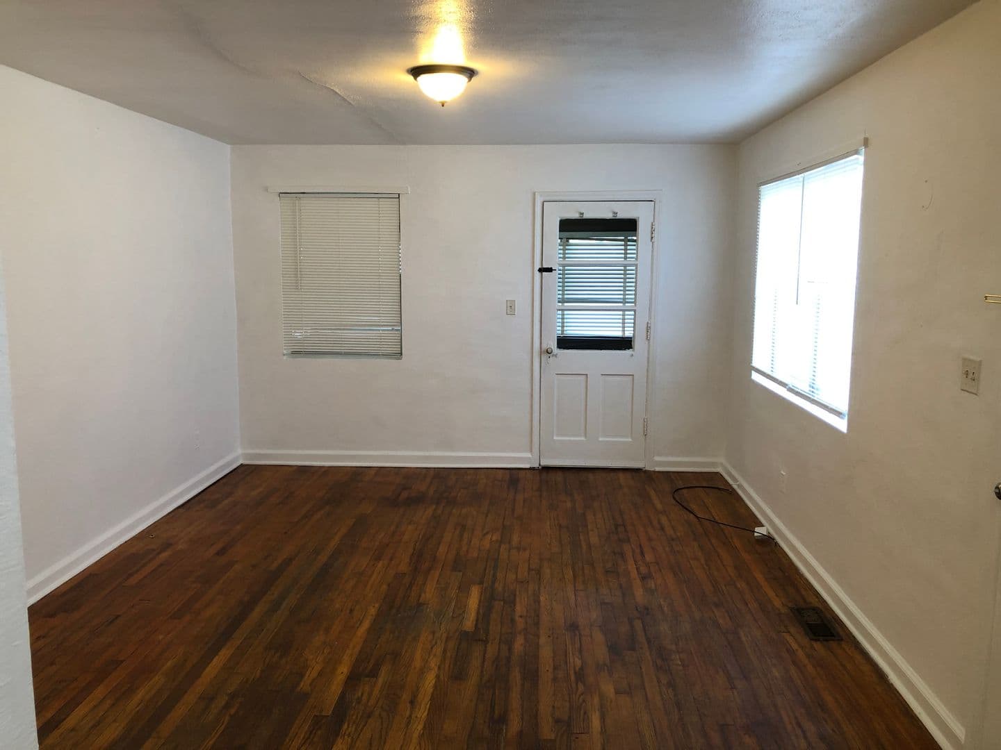 Columbus Apartment: 3126 Baker Circle