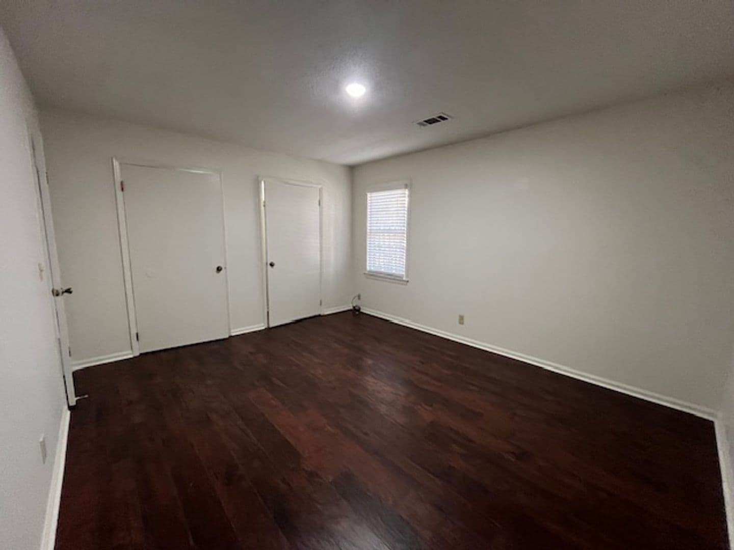 Columbus Apartment: 1423 17th Avenue