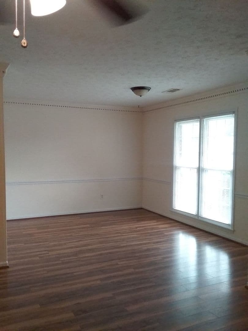 Columbus House: 7549 Crescent Drive