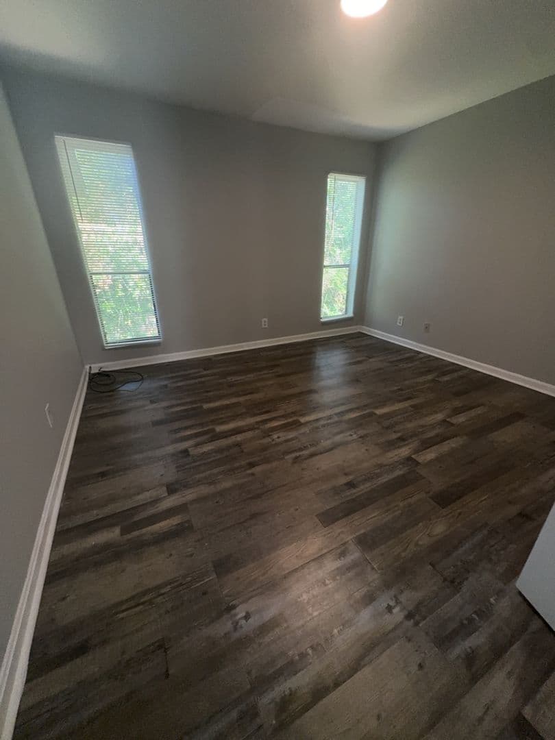 Columbus Apartment: 1520-18th Street