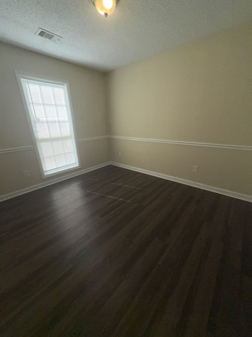 Columbus House: 6080 Creekside Drive