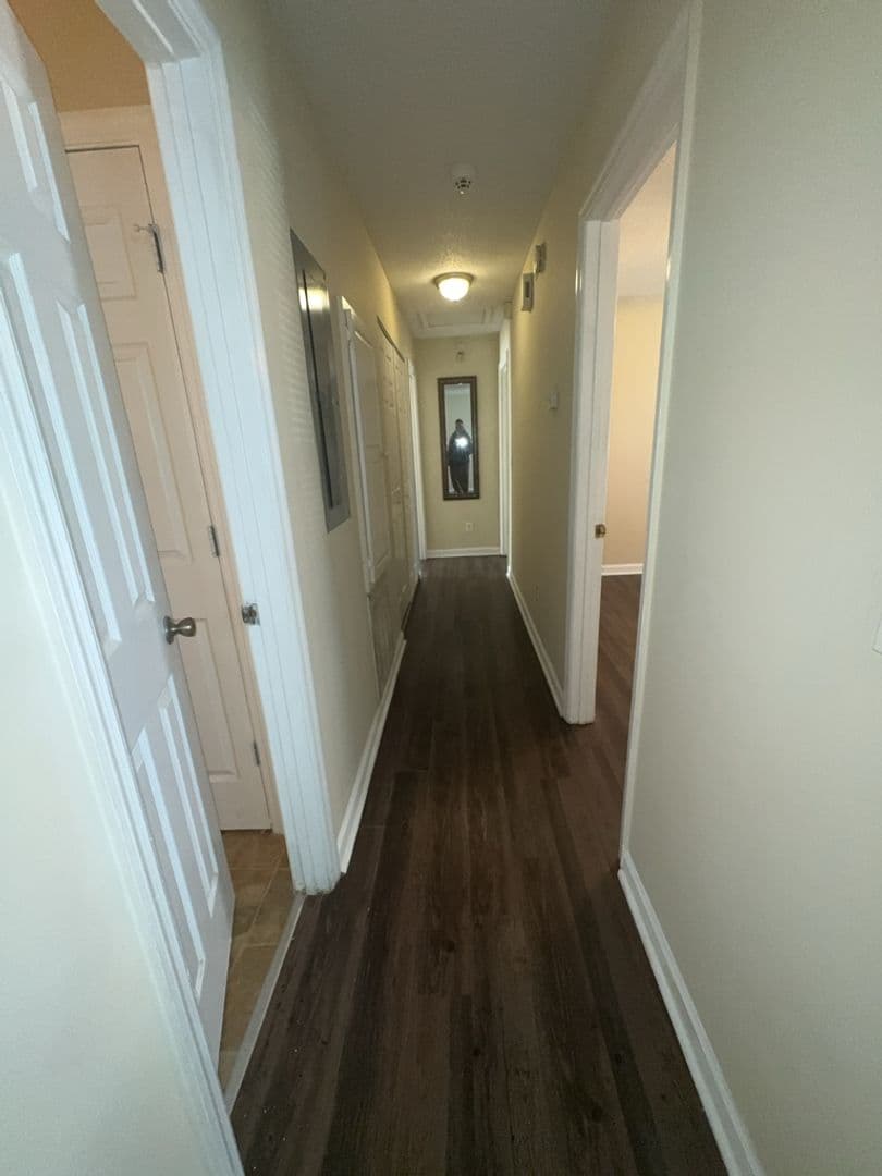 Columbus House: 6080 Creekside Drive