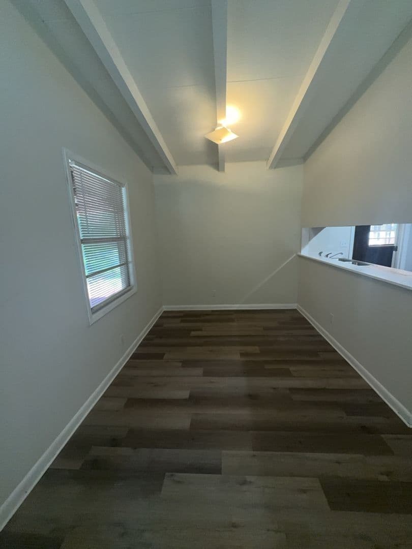 Columbus House: 2119 Lamore Drive