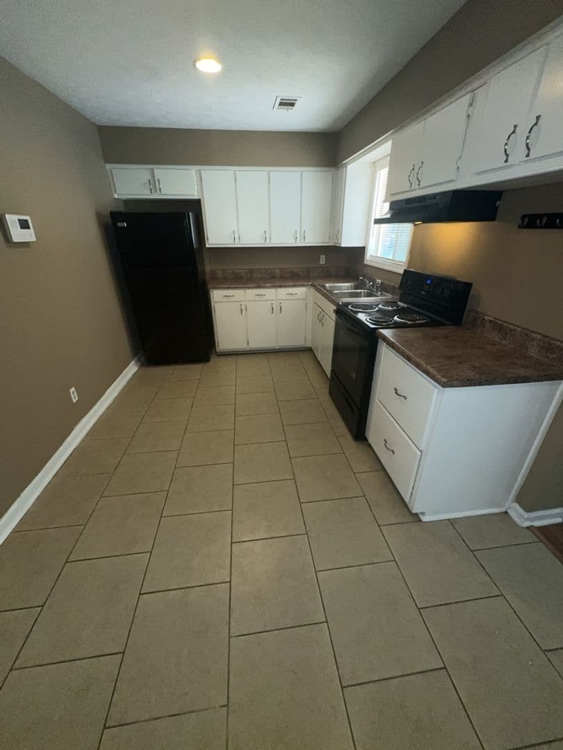 Columbus House: 624 Wright Drive