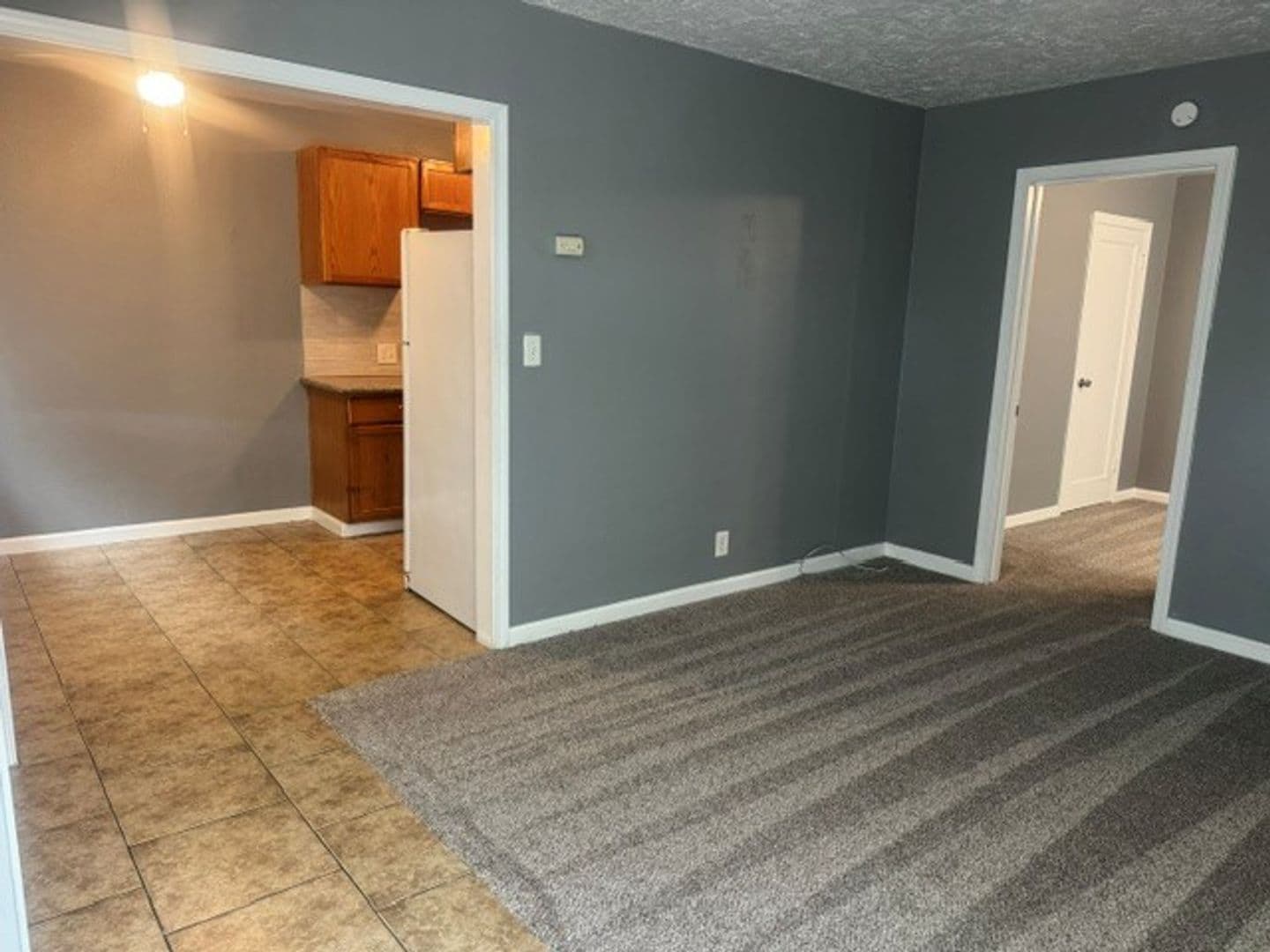 Modesto Apartment: 114 Fairview Avenue