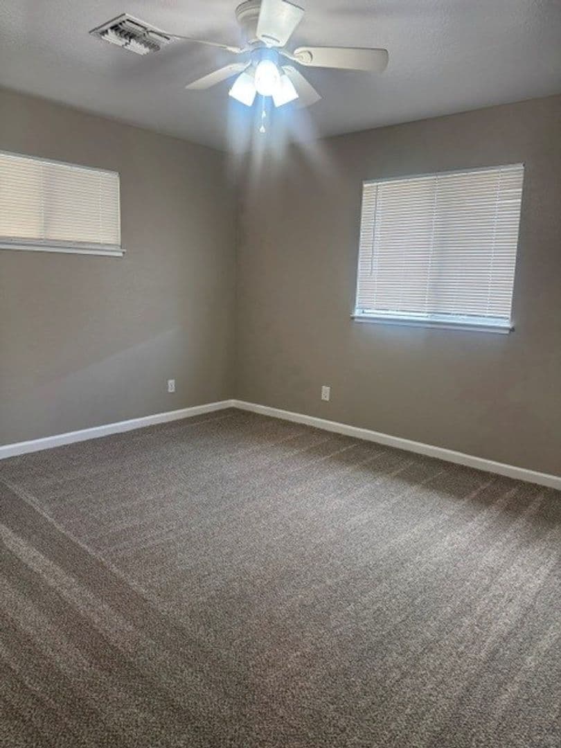 Modesto Apartment: 222 Corson Avenue