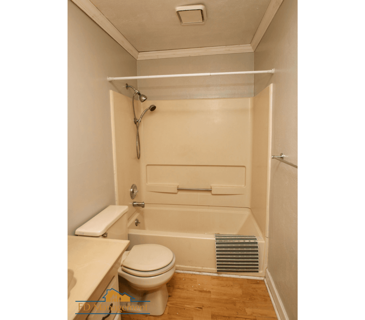 Seaford House: 2506 Seaford Road