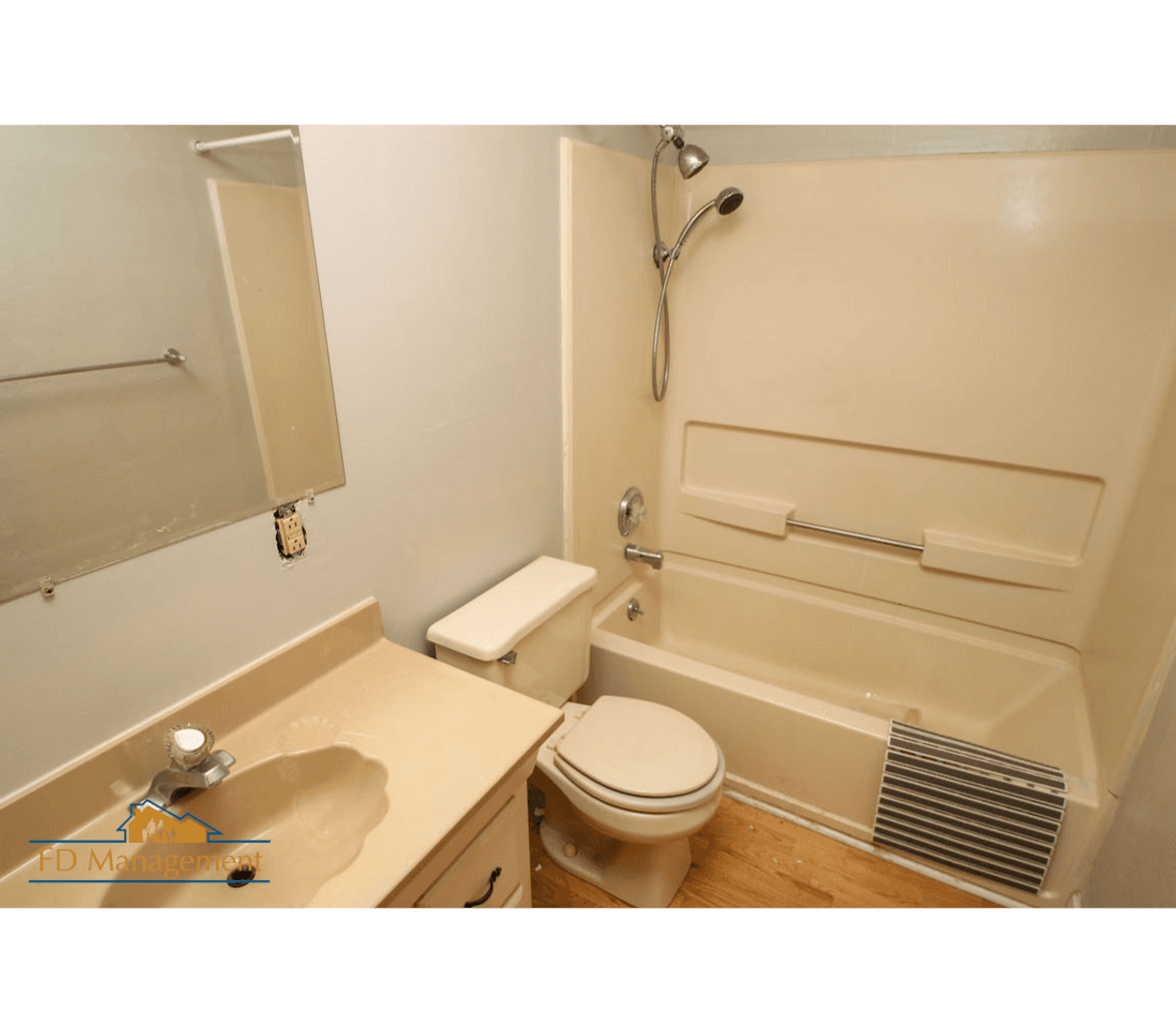 Seaford House: 2506 Seaford Road