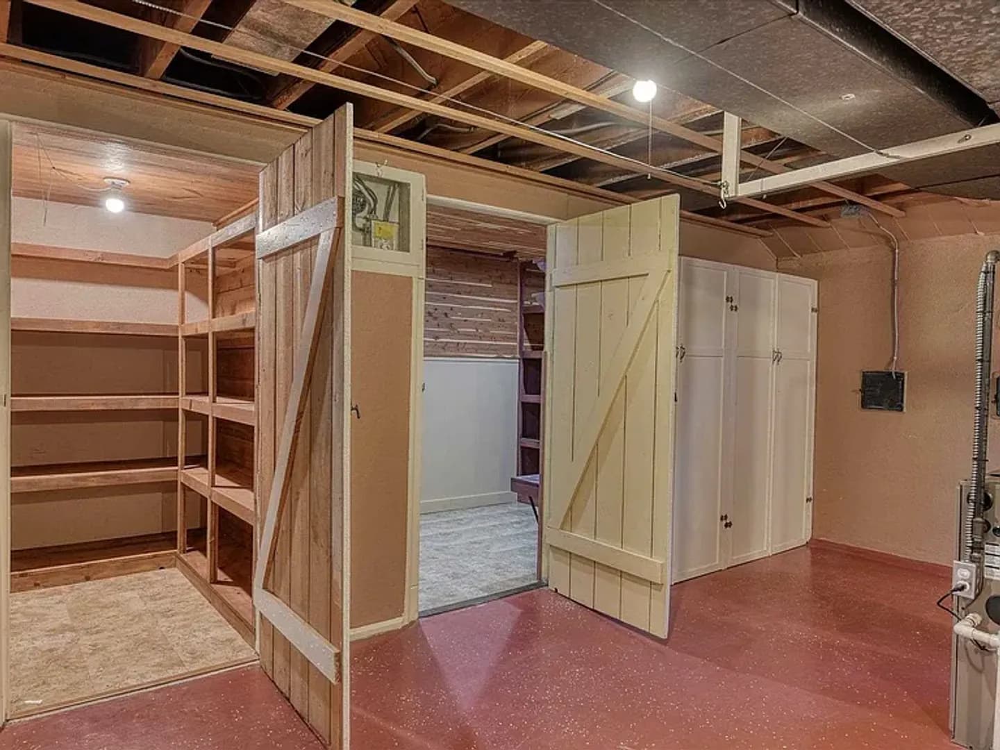 Spokane House: 2608 W Lacrosse Ave