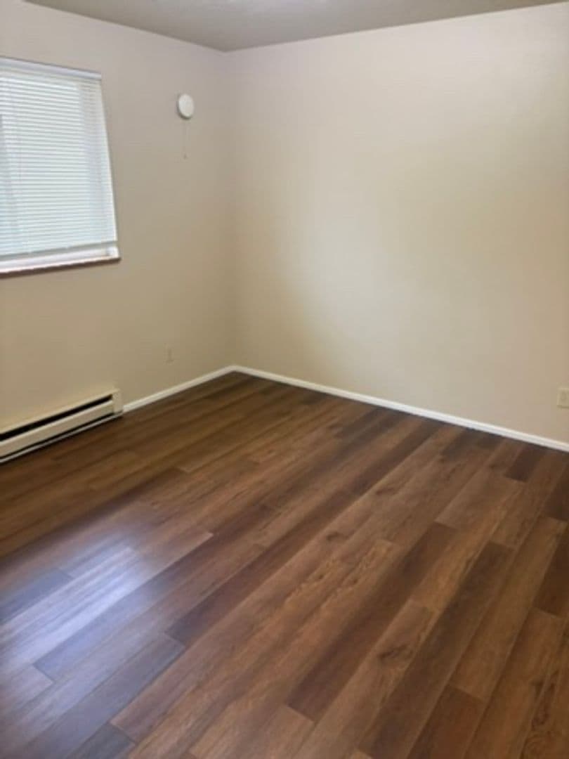 Spokane Apartment: 1014-1016 E Crown Ave