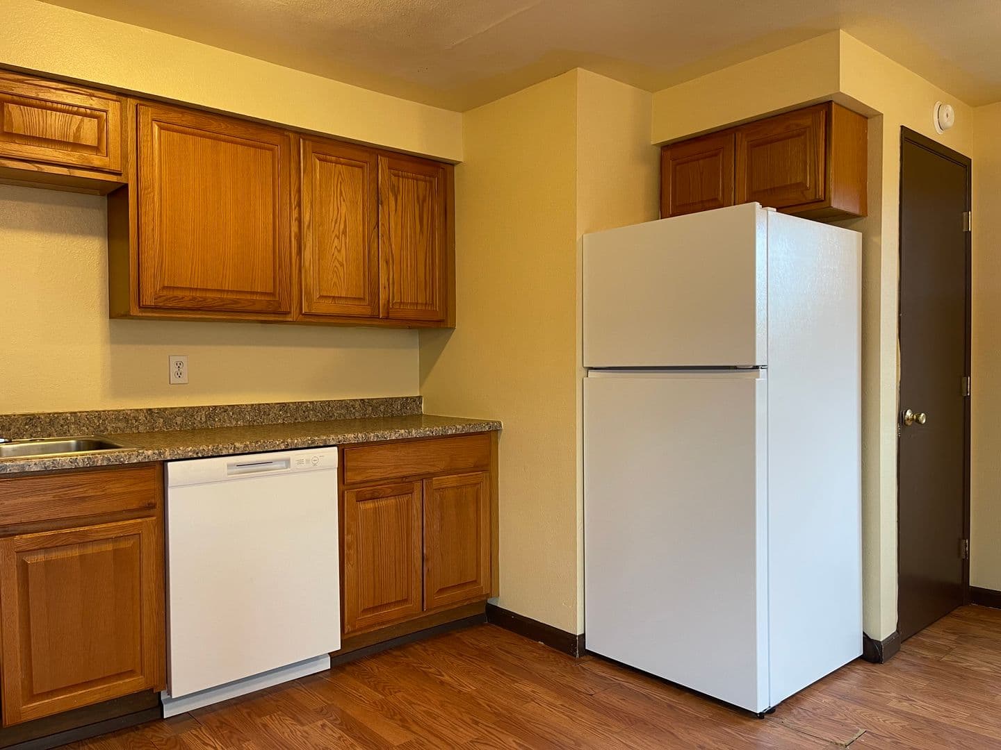 Spokane Apartment: 3001-3007 N Lee St.