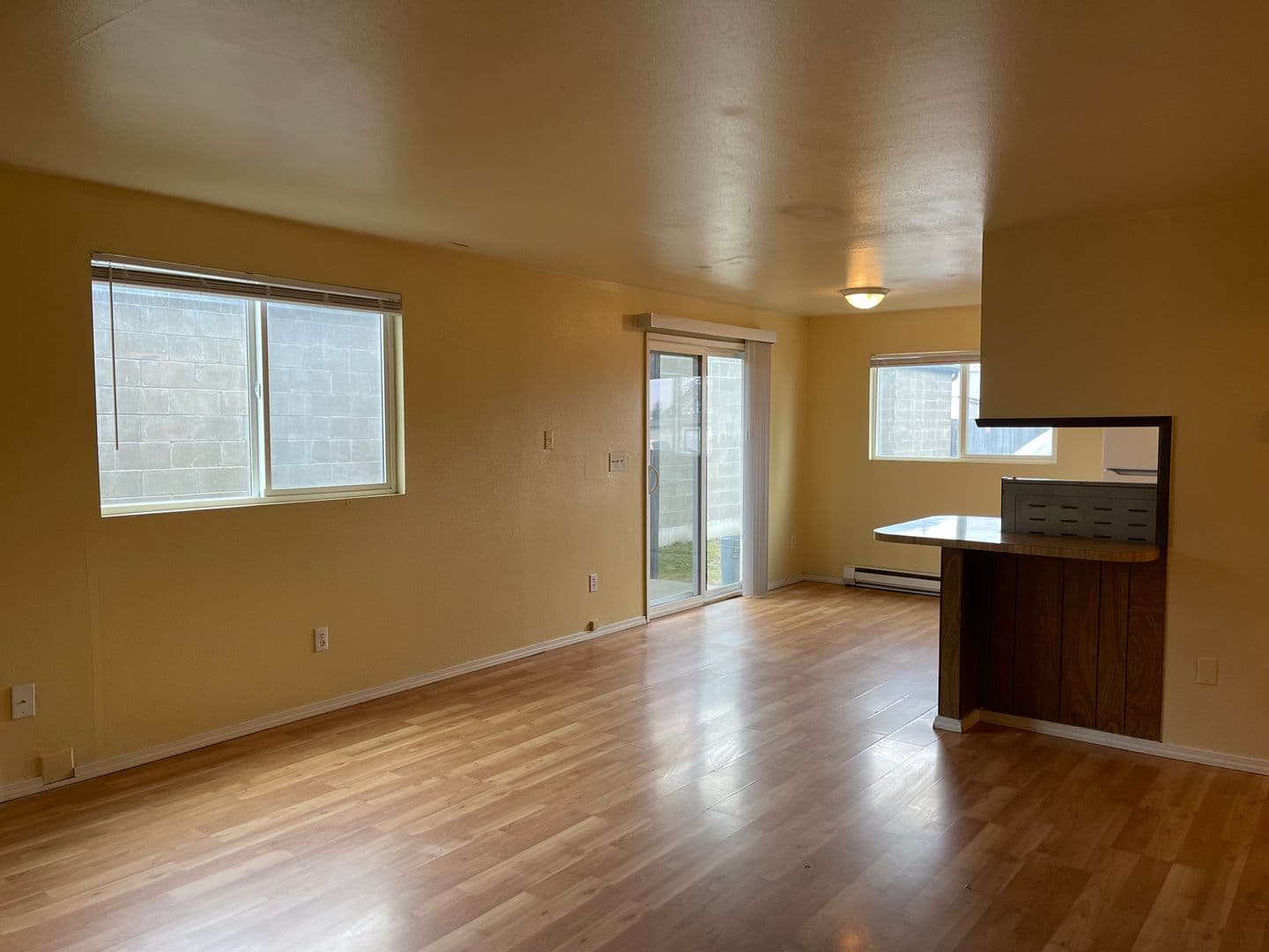 Spokane Apartment: 3001-3007 N Lee St.