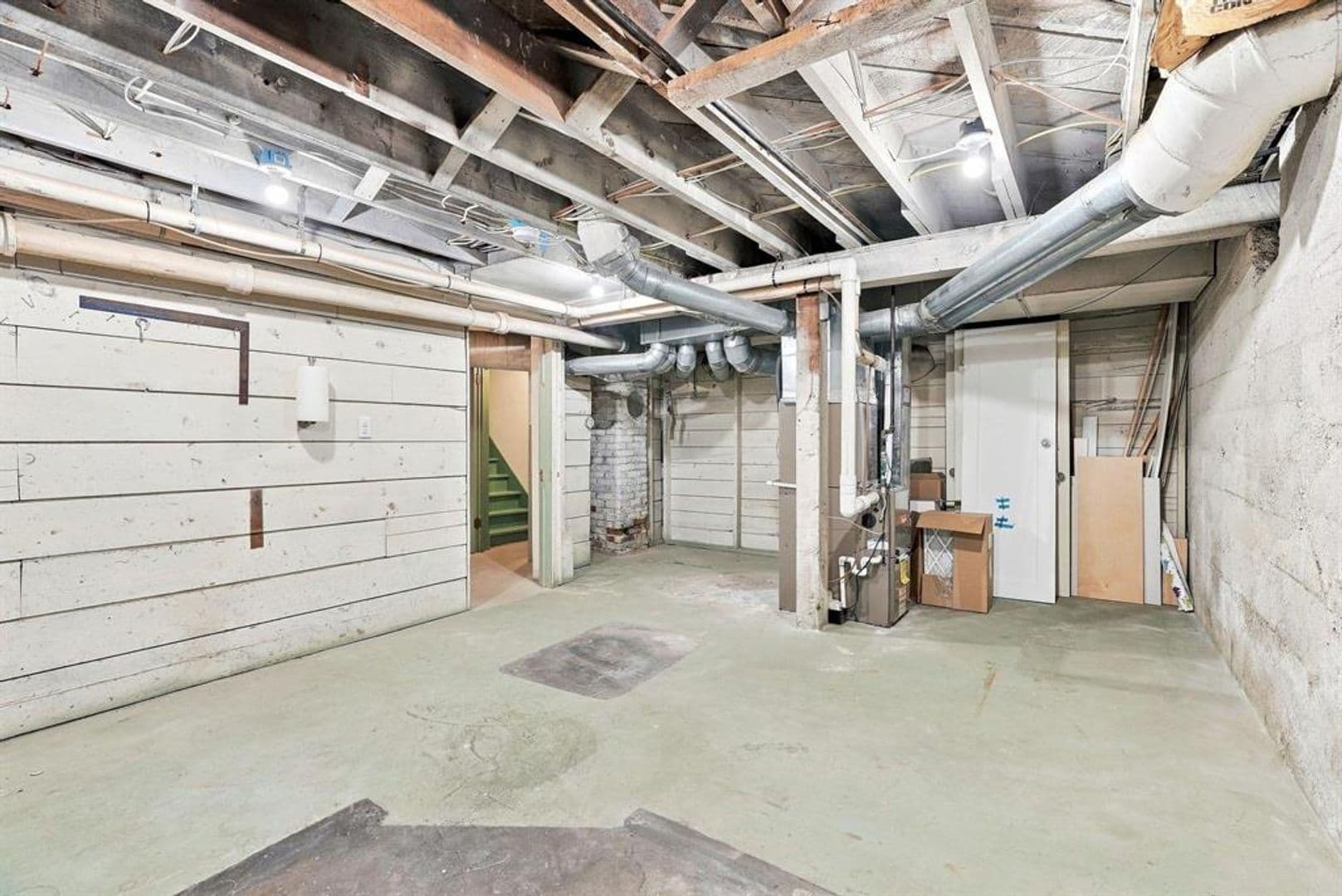 Spokane House: 632 W 20th Ave