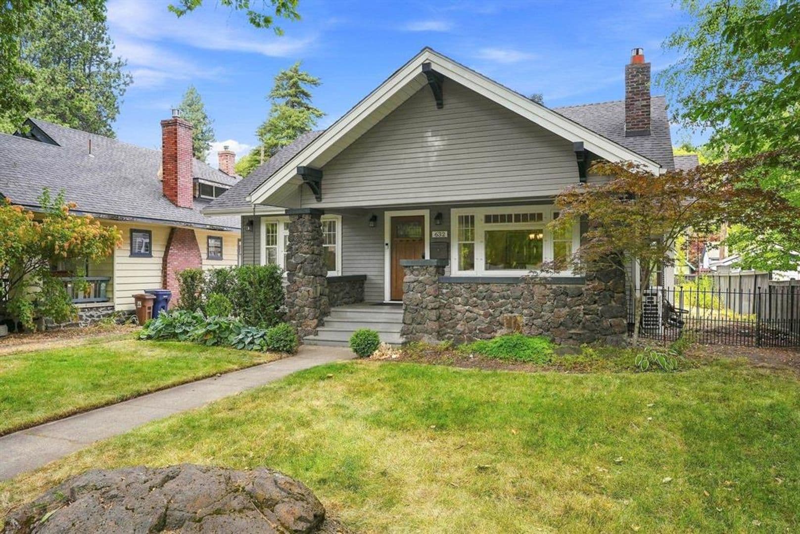 Spokane House: 632 W 20th Ave