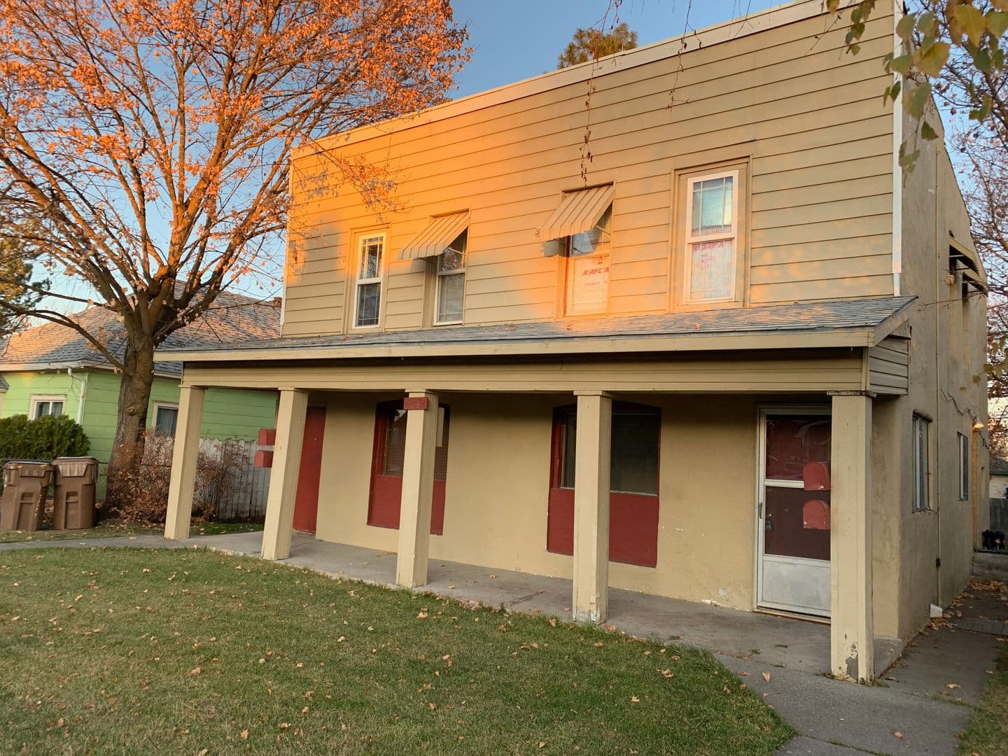 Spokane Apartment: 4812 N Lacey