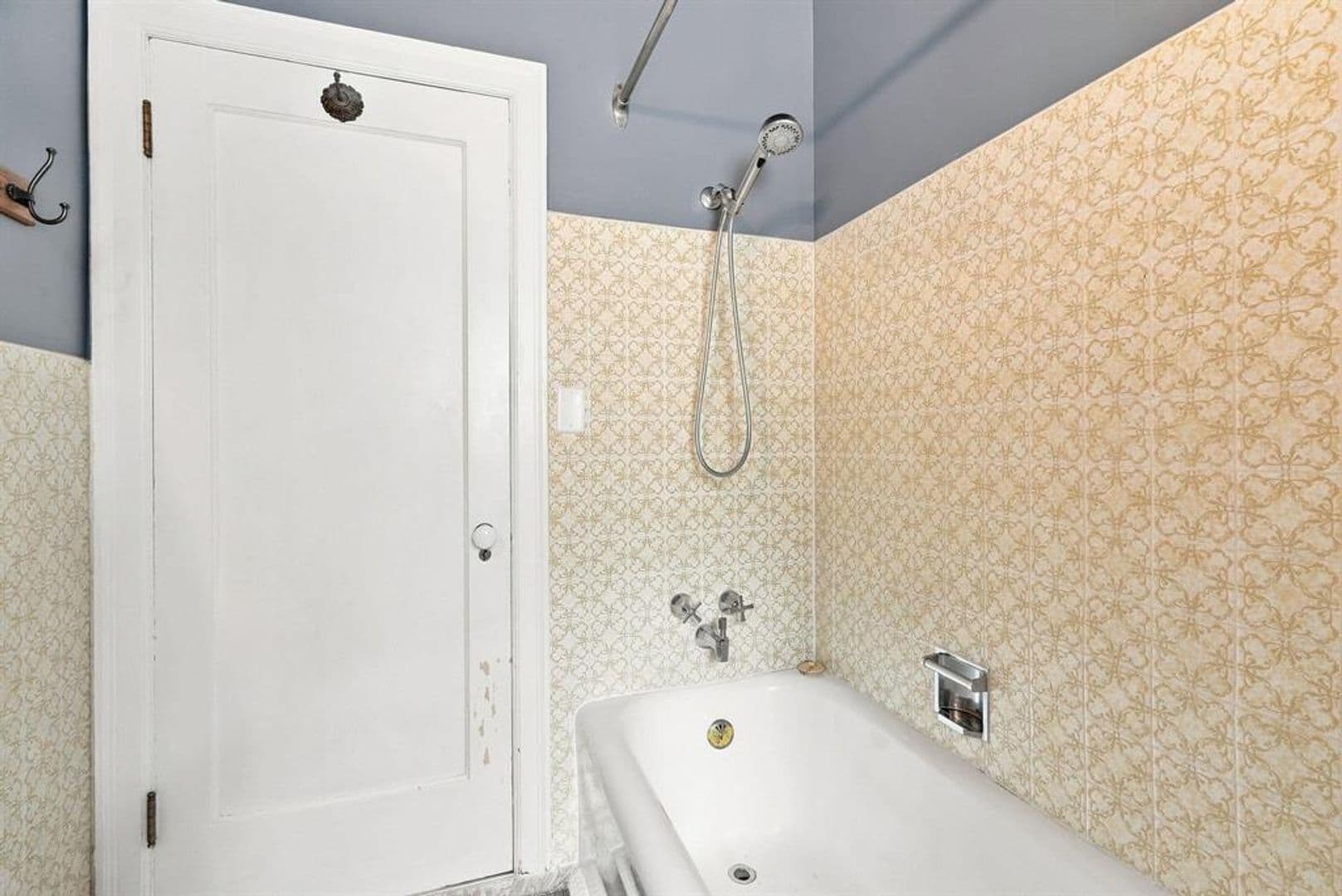 Spokane House: 632 W 20th Ave