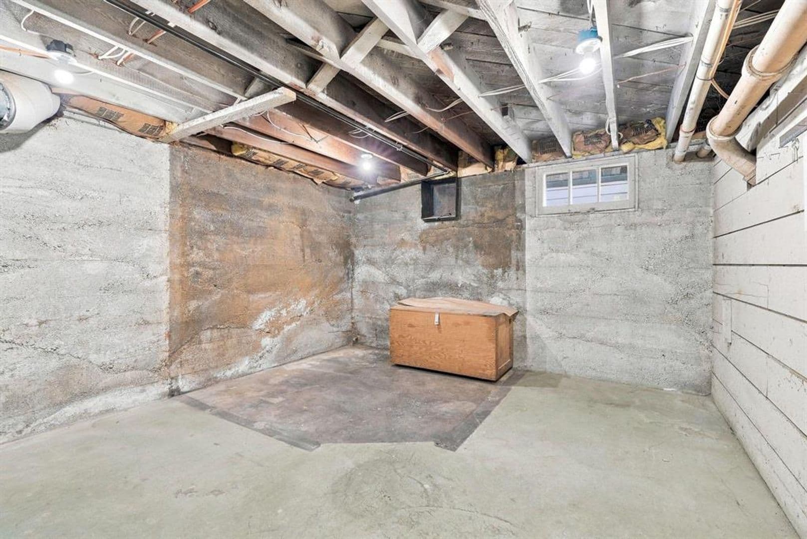 Spokane House: 632 W 20th Ave