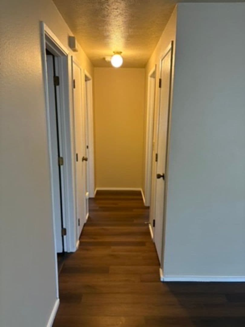 Spokane Apartment: 1014-1016 E Crown Ave