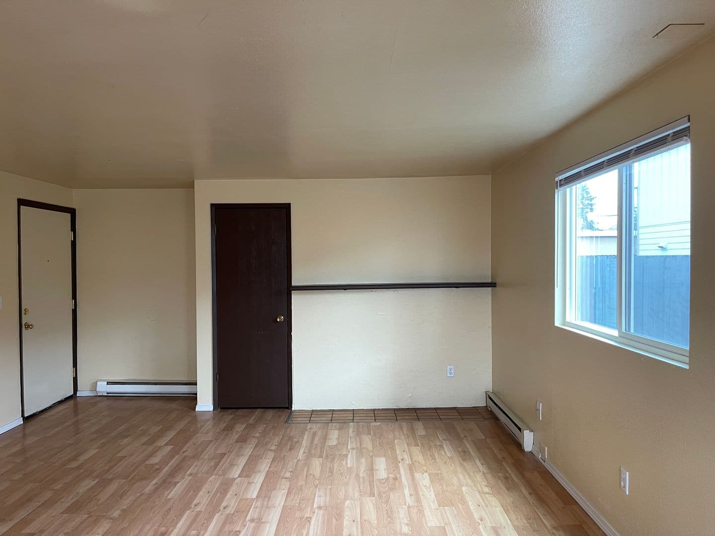 Spokane Apartment: 3001-3007 N Lee St.