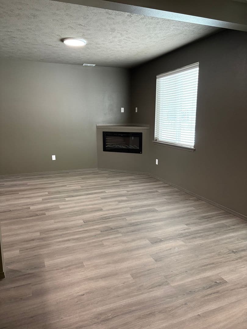 Veradale House: 14312 E 13th Ave