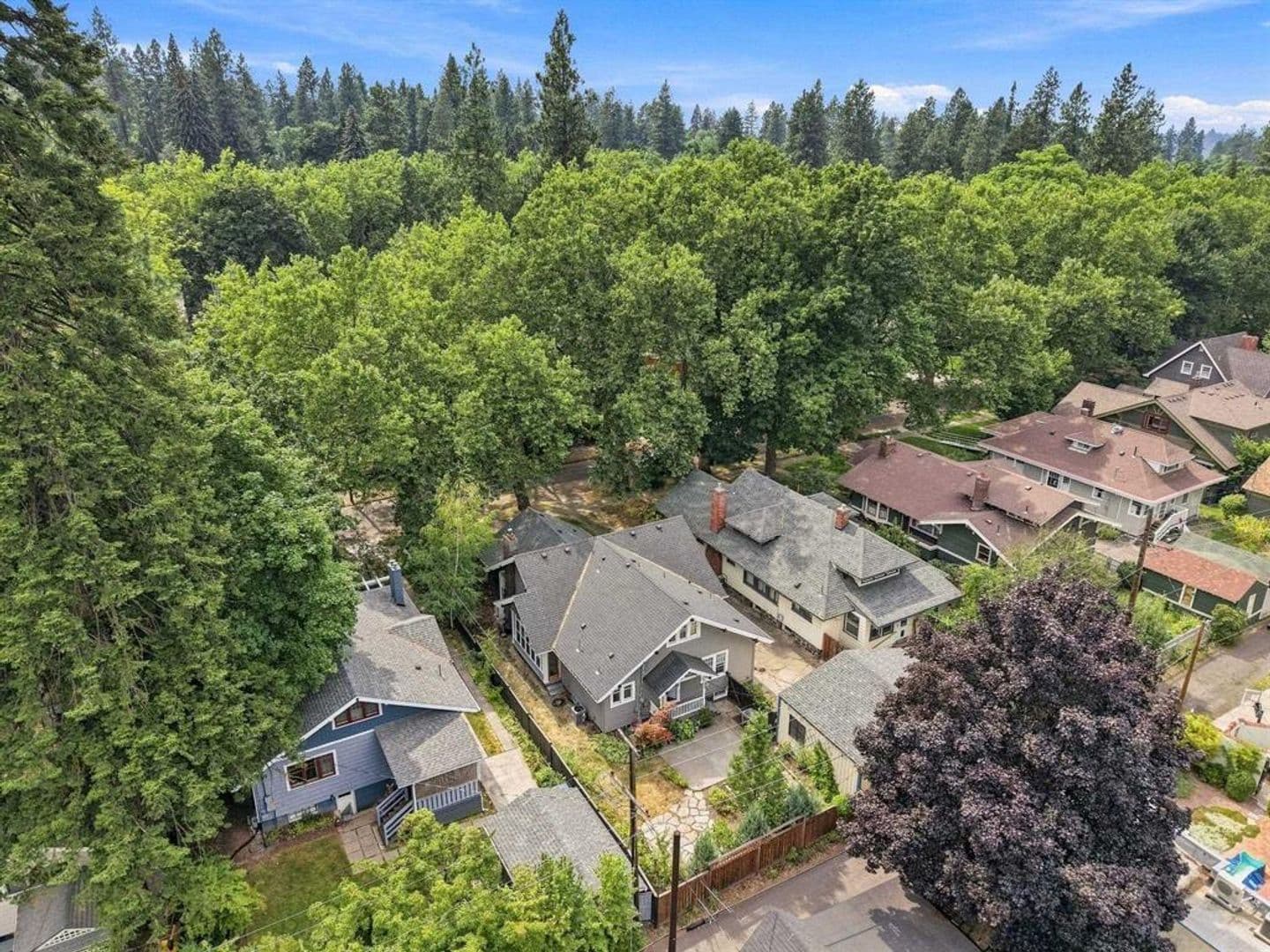 Spokane House: 632 W 20th Ave