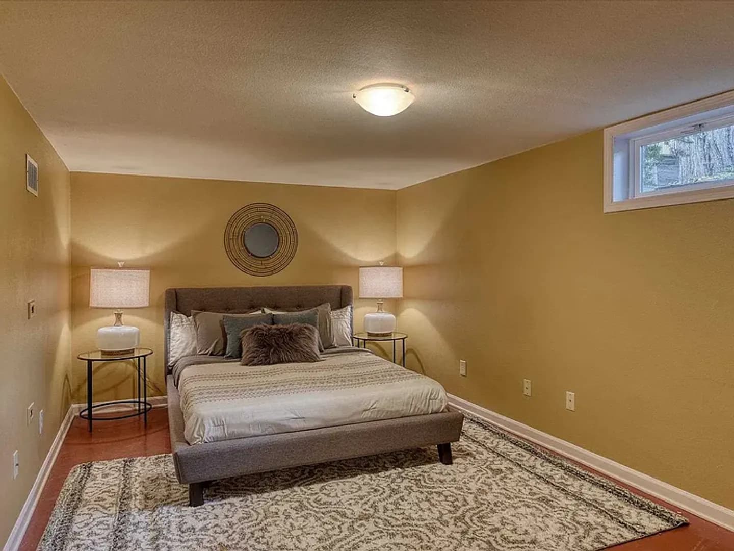 Spokane House: 2608 W Lacrosse Ave