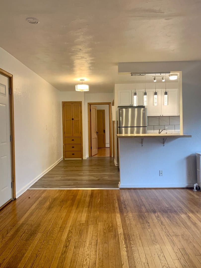 St Paul Apartment: 2176 Dayton Ave