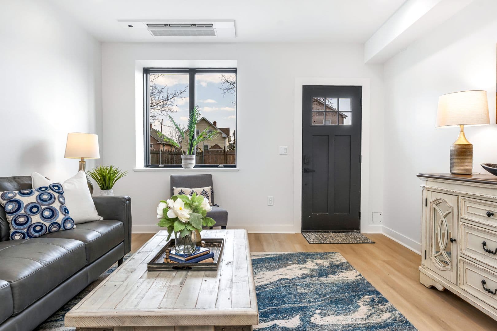 Providence Townhome: 50 Murray Street