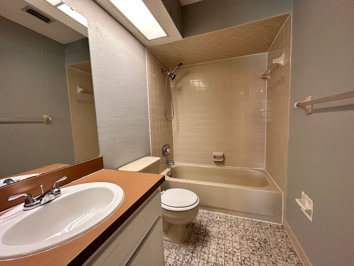 JACKSONVILLE House: 4443 WINDERGATE DR