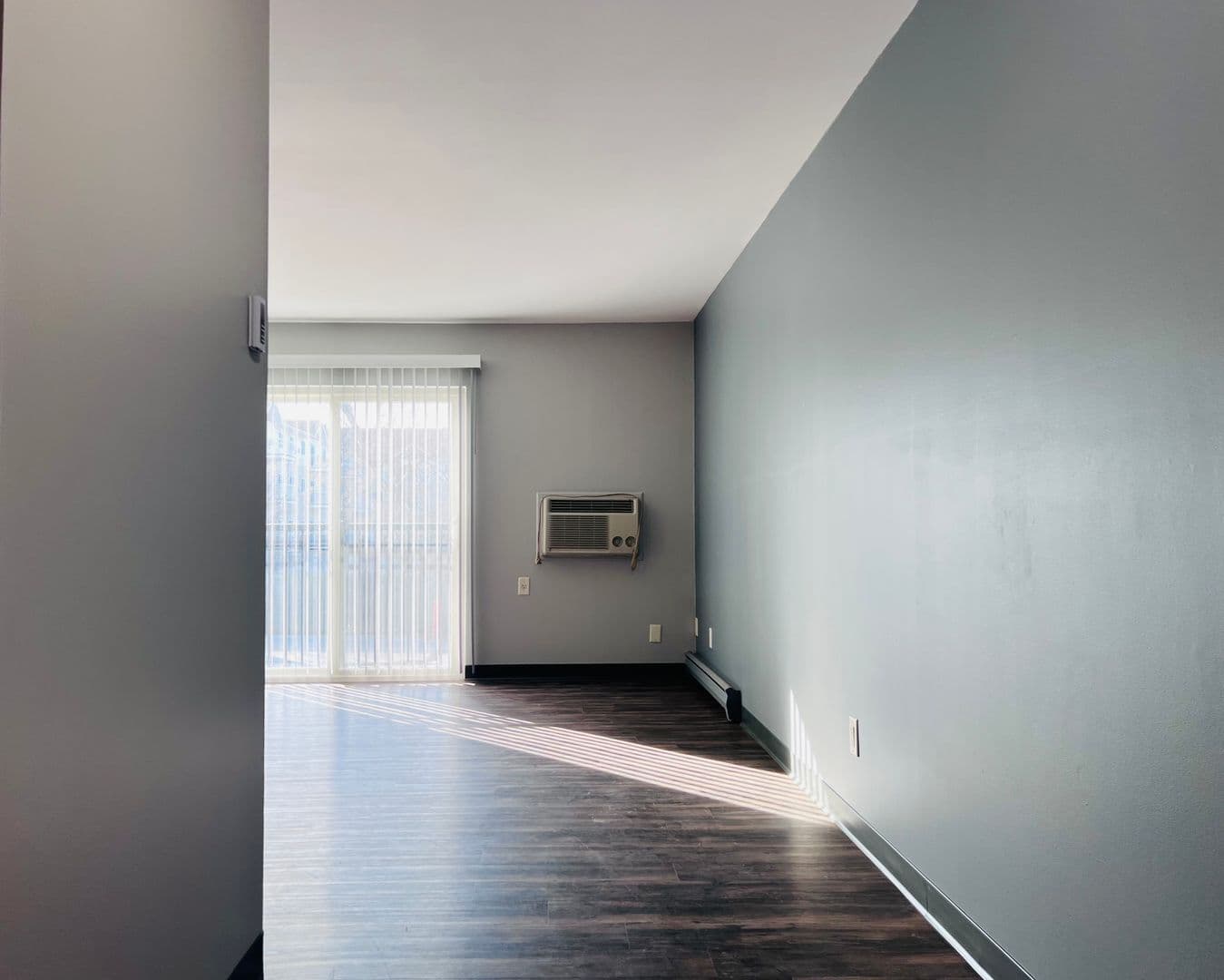 Fargo Apartment: 2211 17th St S