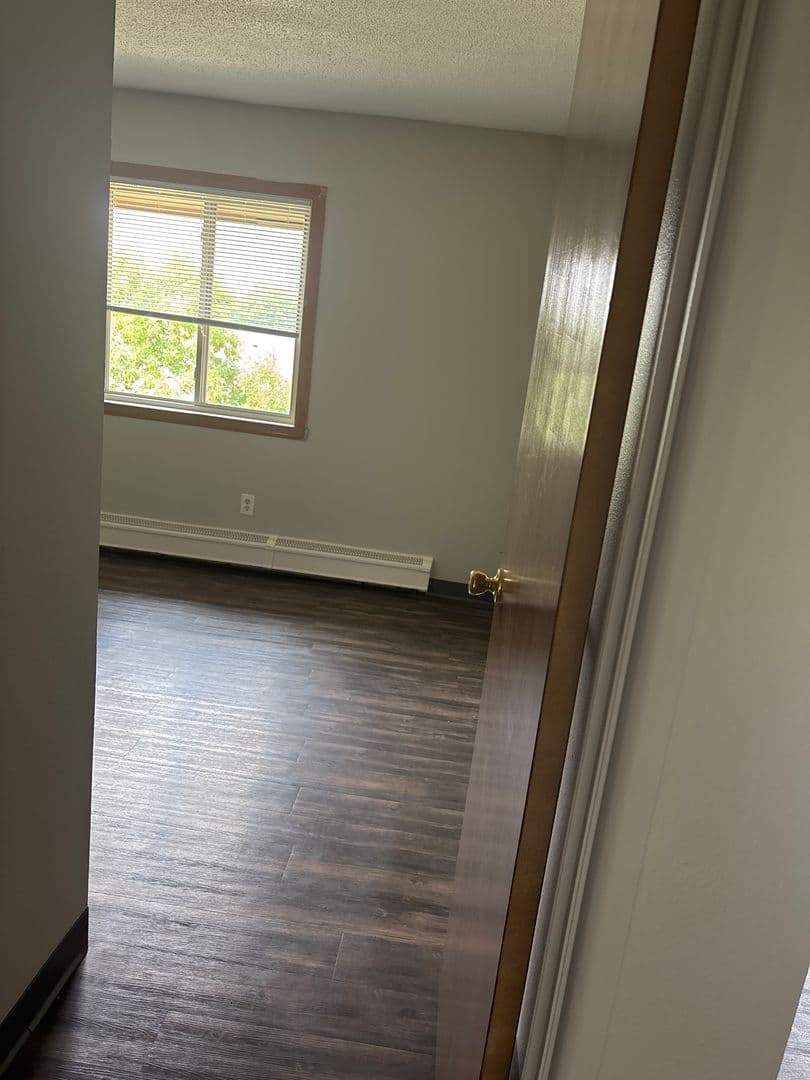West Fargo Apartment: 601 6th St E