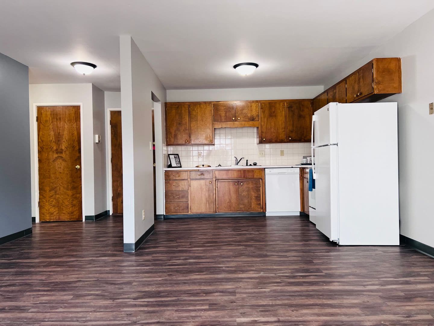 Fargo Apartment: 2211 17th St S