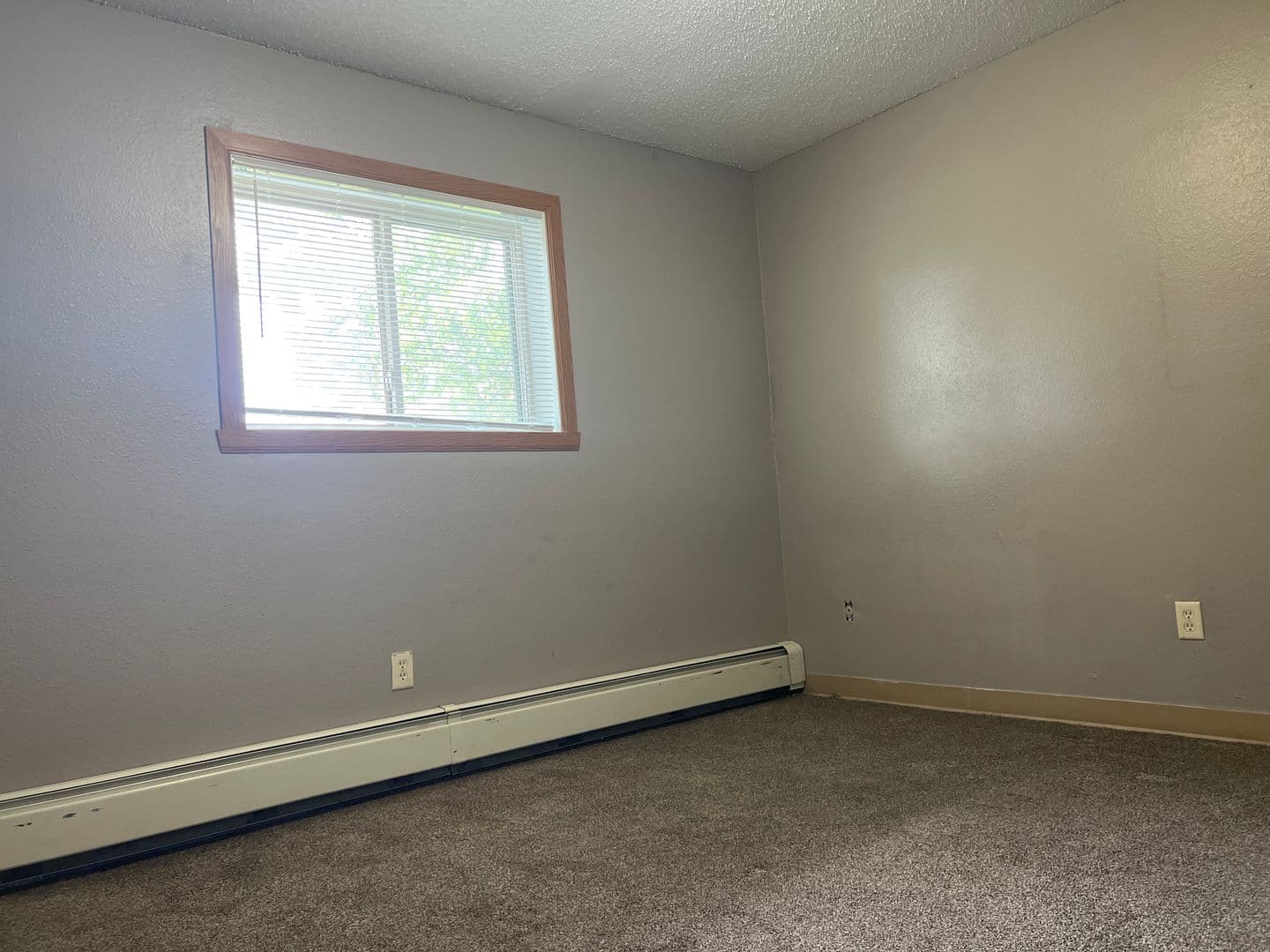 West Fargo Apartment: 601 6th St E