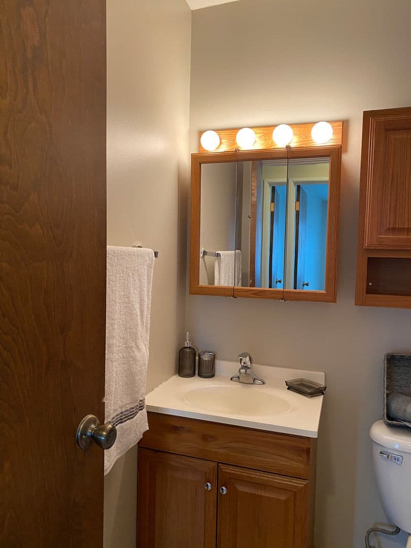 Fargo Apartment: 2211 17th St S