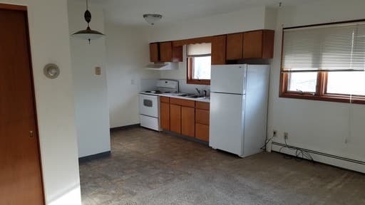 Breckenridge Apartment: 416 14th St N