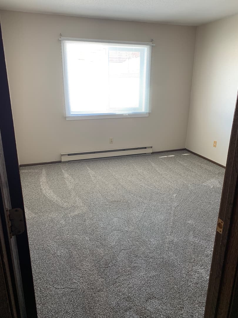 Fergus Falls Apartment: 1515 College Way