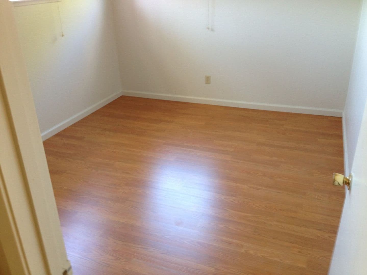 Sacramento Apartment: 2549/2551 Sloat Way