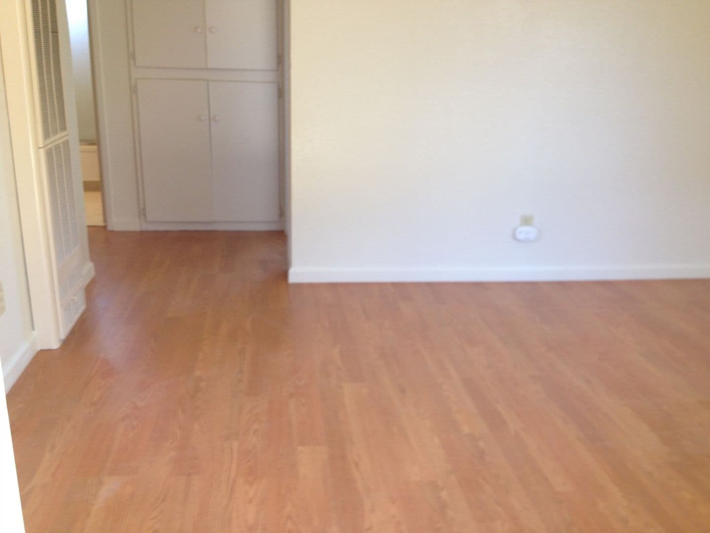 Sacramento Apartment: 2549/2551 Sloat Way