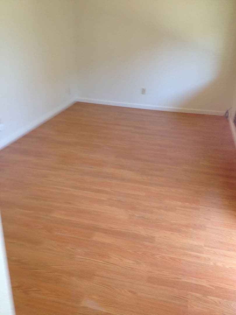 Sacramento Apartment: 2549/2551 Sloat Way