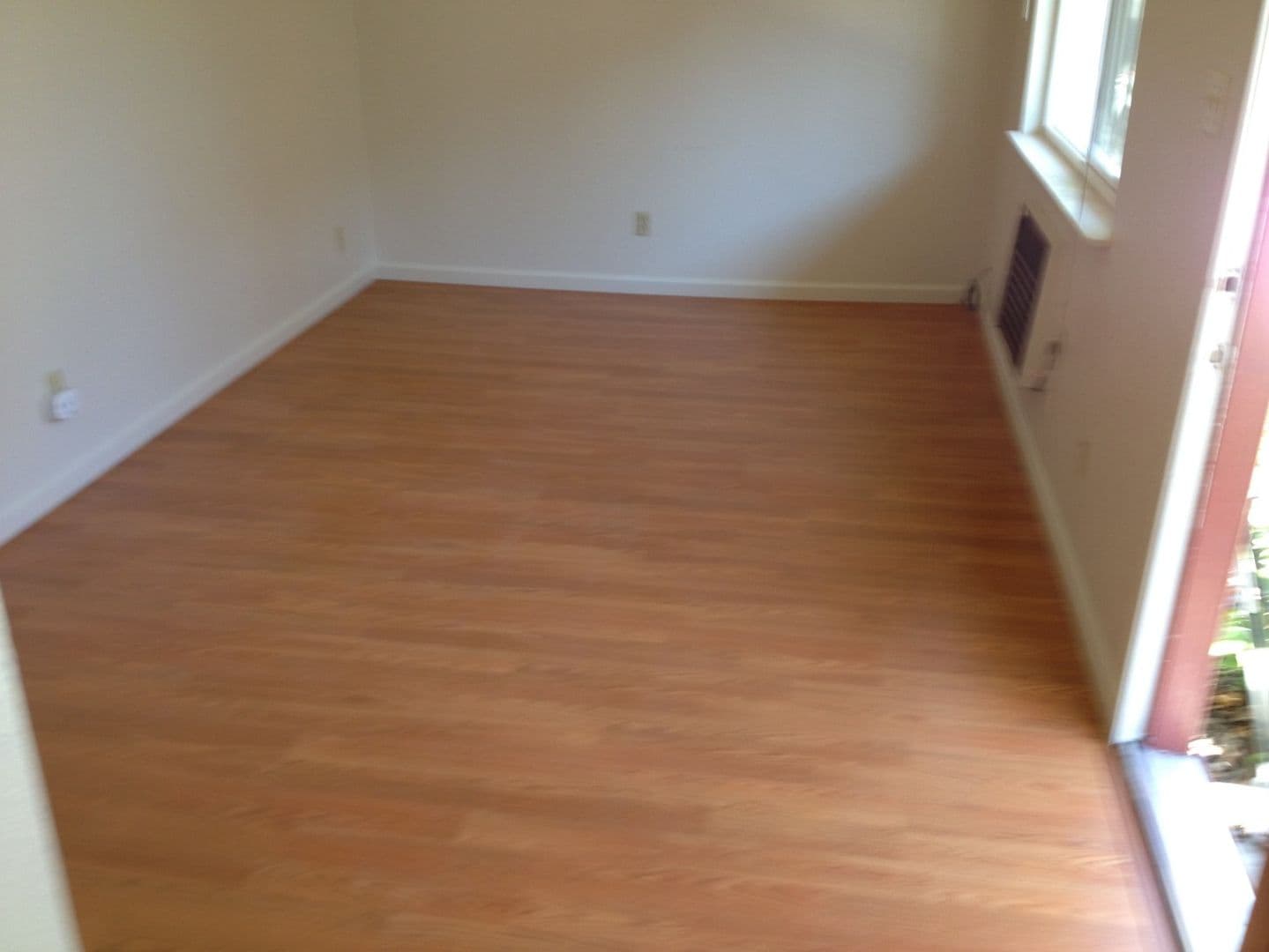 Sacramento Apartment: 2549/2551 Sloat Way