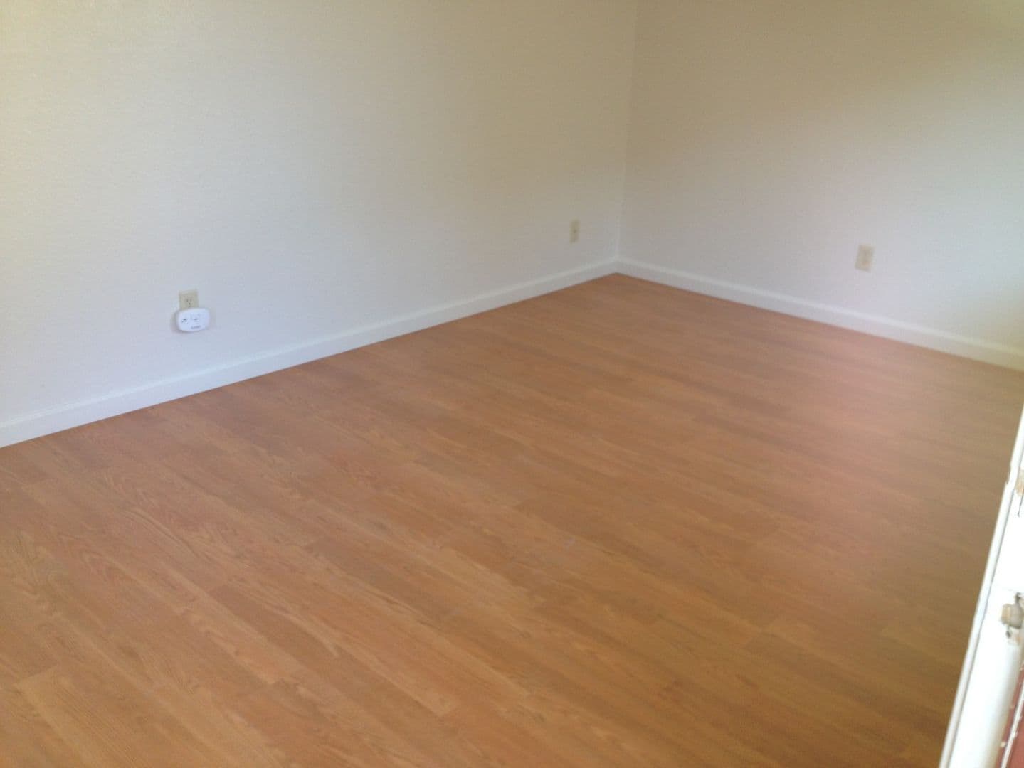 Sacramento Apartment: 2549/2551 Sloat Way